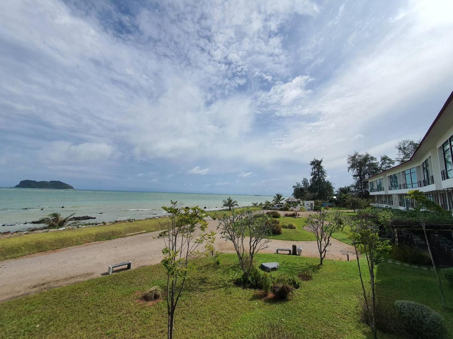 The Beach Resort & Residence - Sha Plus Pathiu Exterior foto