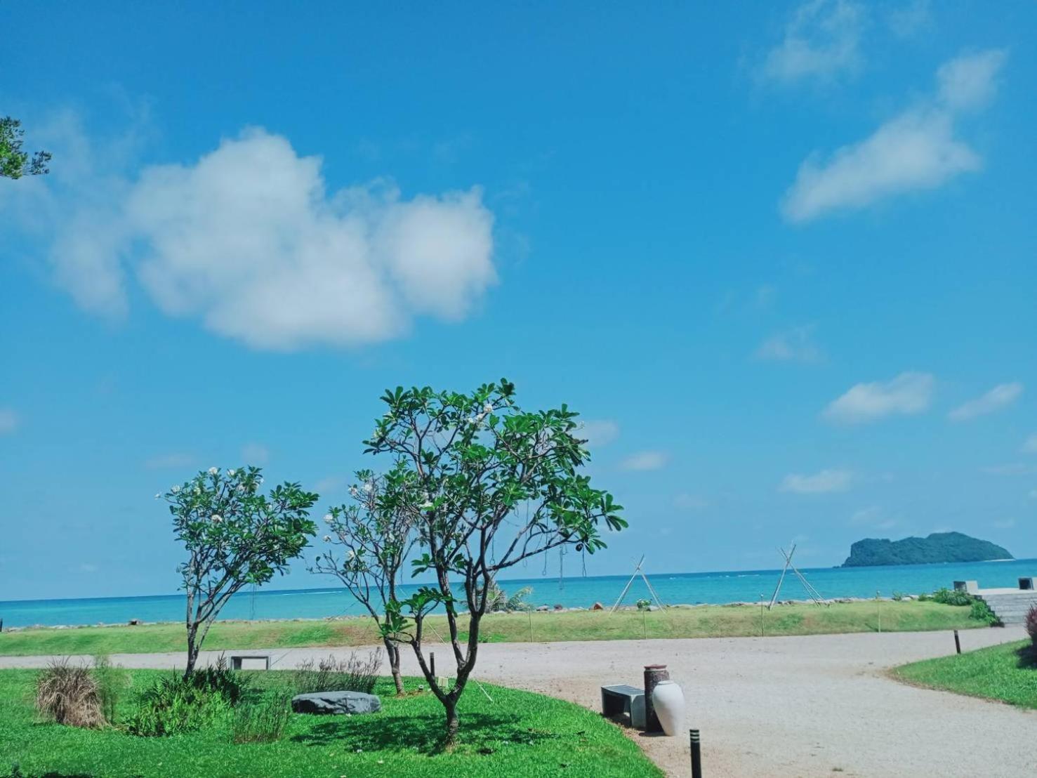 The Beach Resort & Residence - Sha Plus Pathiu Exterior foto